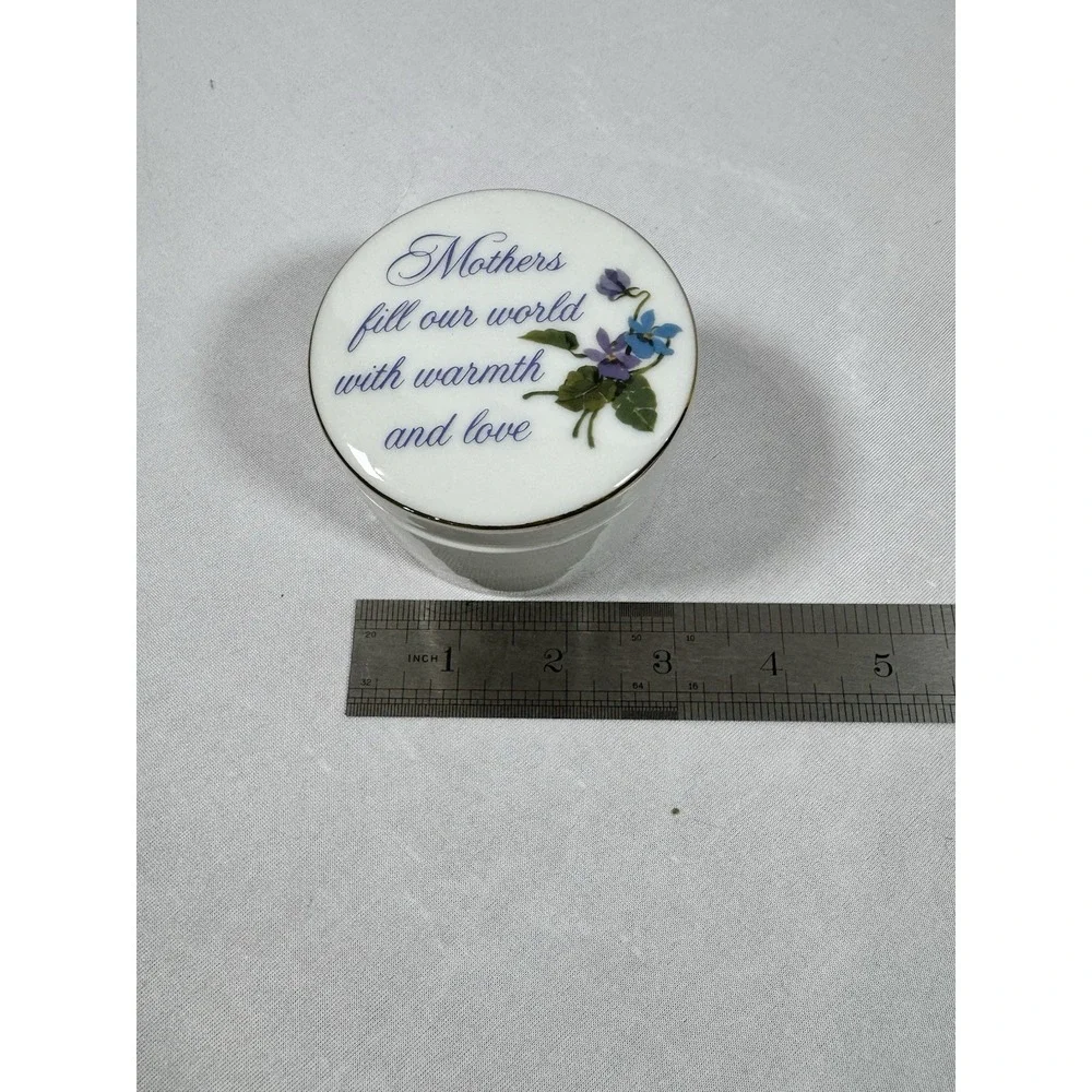 Scented Candle with Floral Lid Quote‎ for Mother's Day Gift